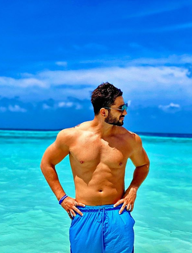 Eijaz Khan, Aly Goni, Gautam Rode: Which Star Has The Hottest Bare Body Look? - 0