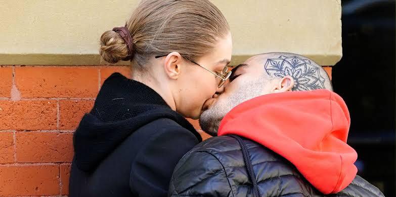 Gigi Hadid And Zayn Maliks Hottest Kissing Moments That Went Viral Iwmbuzz 