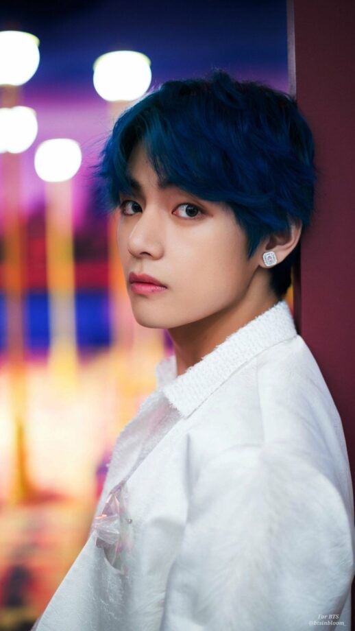 Happy Birthday BTS V Aka Kim Taehyung: 5 HOTTEST Looks Of Handsome Boy Tae - 3