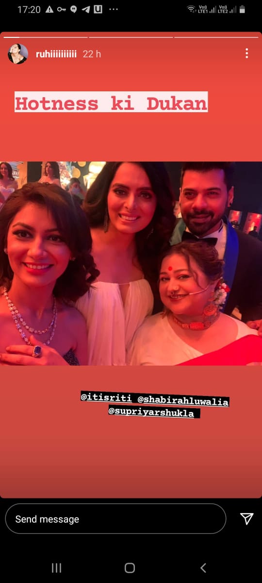 Hotness Ki Dukaan: Ruhi Chaturvedi's fun moment with Kumkum Bhagya gang