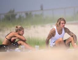 Justin Bieber And Hailey Baldwin’s MOST ROMANTIC Beach Moments That Are Couple Goals - 0