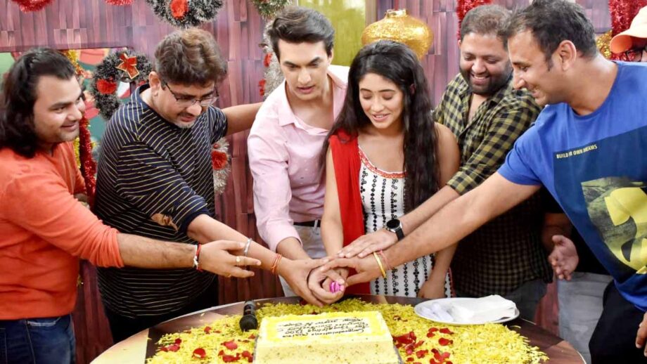 Kaira turns 1200: Inside photos of celebration with Shivangi Joshi and Mohsin Khan from the sets of Yeh Rishta Kya Kehlata Hai 6