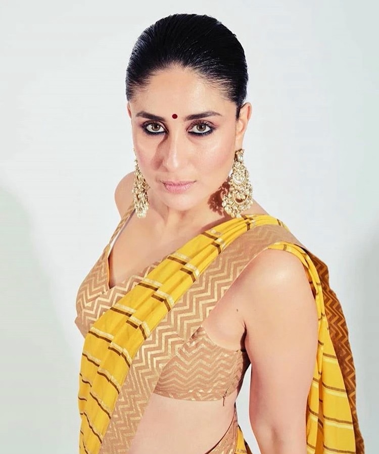 Kareena Kapoor, Aishwarya Rai Bachchan, and Bipasha Basu: Hottest Actresses In Yellow Saree - 1