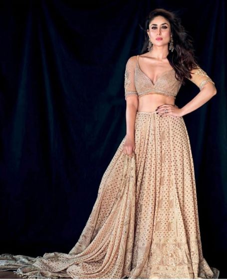 Kareena Kapoor To Ananya Panday: Have A Look At The Hottest Lehengas Which Are Perfect For This Wedding Season - 2