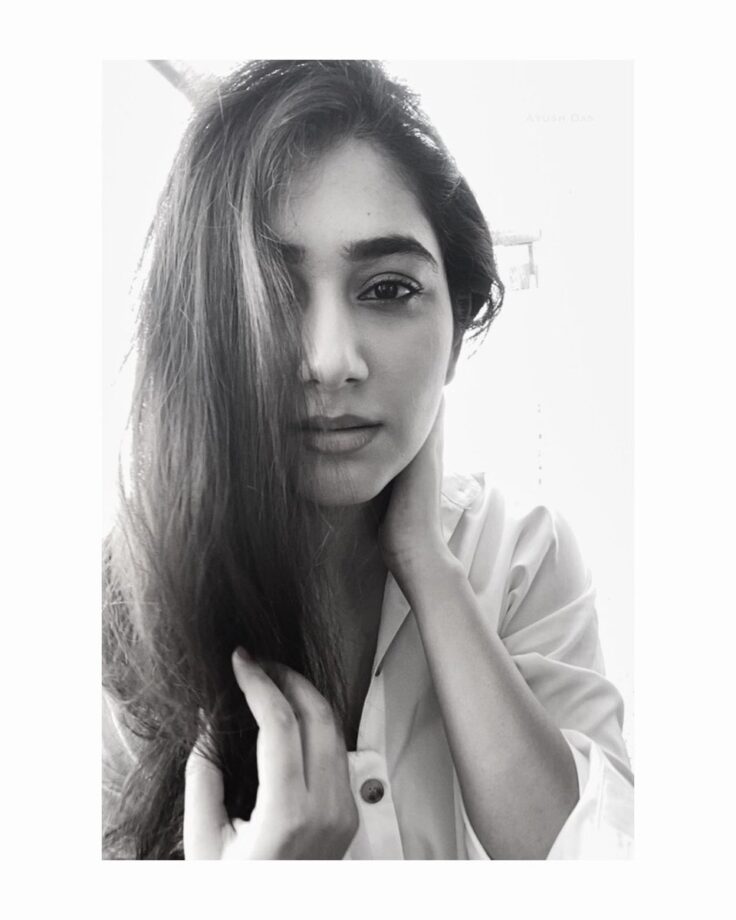 Karishma Tanna, Pavitra Punia, Disha Parmar: Black & White pictures to drool over - 2