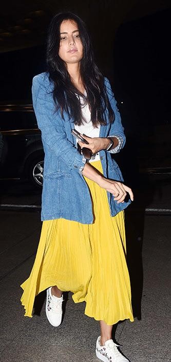 Katrina Kaif, Alia Bhatt, Jacqueline Fernandez: Which Diva Rocked In Denim Jacket? 1