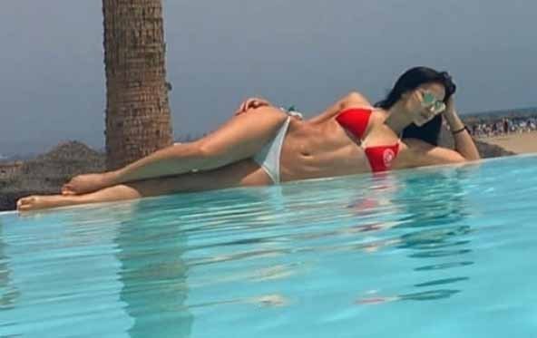 Katrina Kaif Vs Kiara Advani Vs Elli AvrRam: Hottest Global Bikini Star? Vote Now - 2