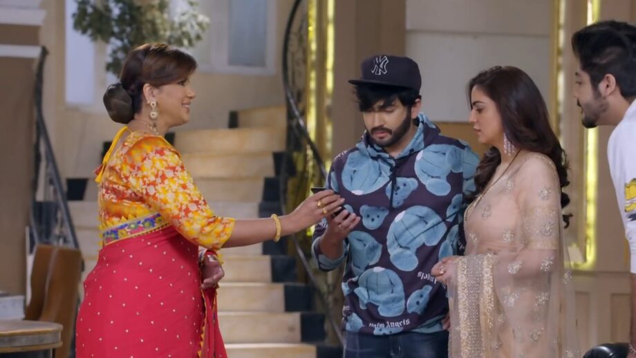 Kundali Bhagya Written Update Ep 849 15th December 2020: Karan and Preeta to go for their honeymoon