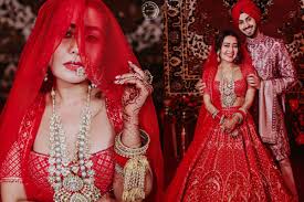 Neha Kakkar’s Hot Red Bridal Lehenga Is A Piece Of Art: Have A Look - 4