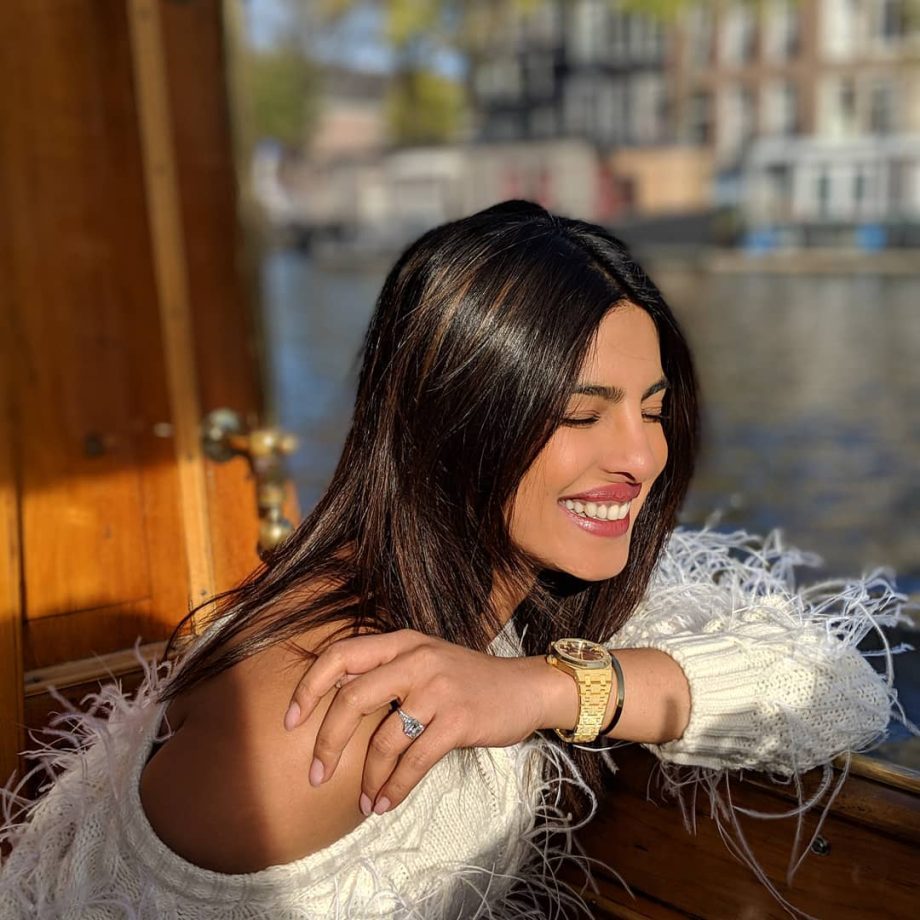 Priyanka Chopra's Winter Wardrobe Is an Inspiration 819659