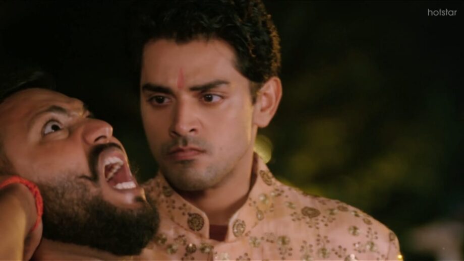 Saath Nibhaana Saathiya 2 Written Update S02 Ep58 24th December 2020: Anant saves Gehna from the goons