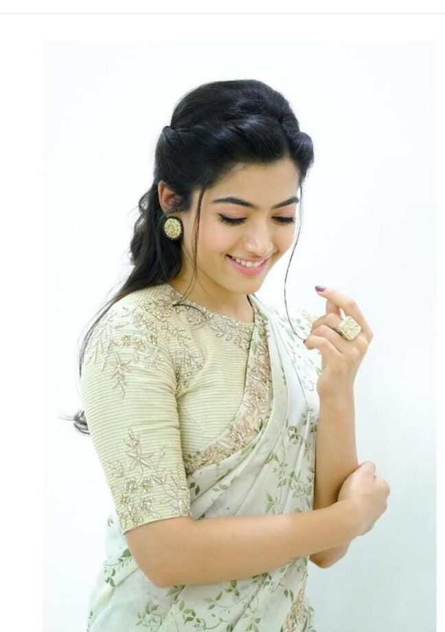 Sai Pallavi, Rashmika Mandanna, Shraddha Kapoor: Cute Candid Moments For Fans - 2