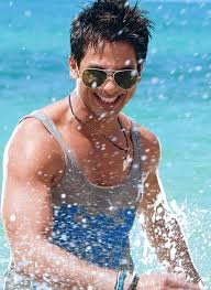 Shahid Kapoor’s Top 5 Hottest Wet Looks - 1