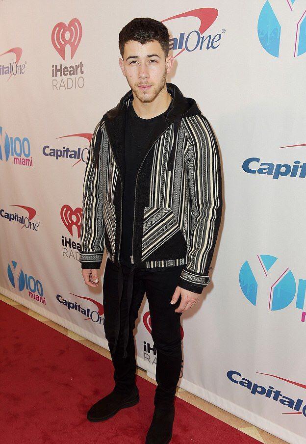 5 Times Jackets Were Worn By Nick Jonas As The Greatest Chance For Acing Street Fashion - 2