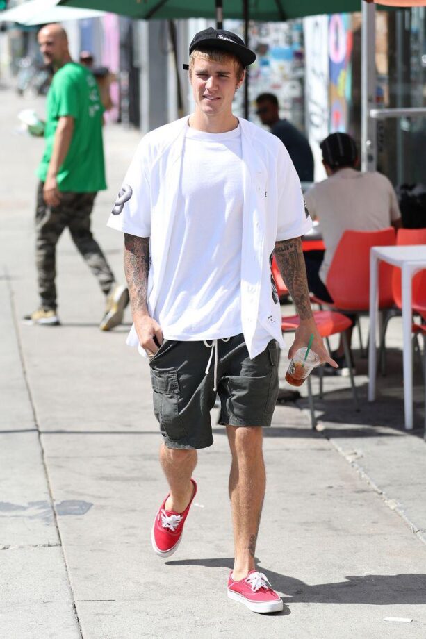 Take Cues From Justin Bieber On How To Style Your White Outfits: See Pics Here - 0