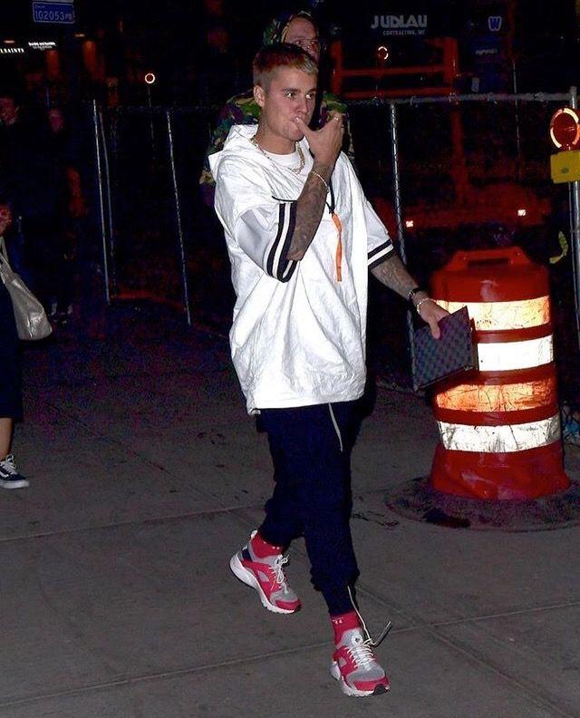 Take Cues From Justin Bieber On How To Style Your White Outfits: See Pics Here - 3