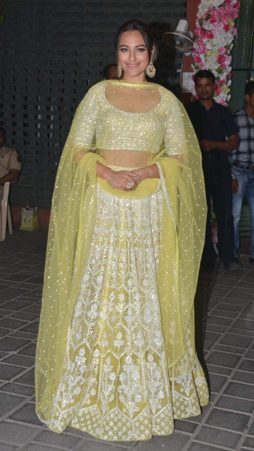 Tamannaah Bhatia, Shilpa Shetty And Sonakshi Sinha: Who Is The Hottest Lehenga Queen? - 5