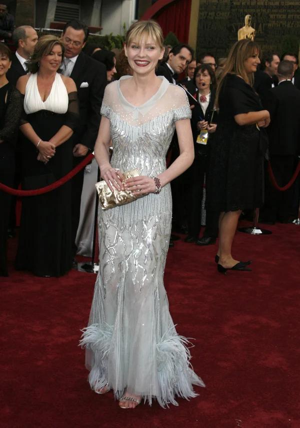 Times When Kirsten Dunst Sparkled In Shimmer Outfits - 2