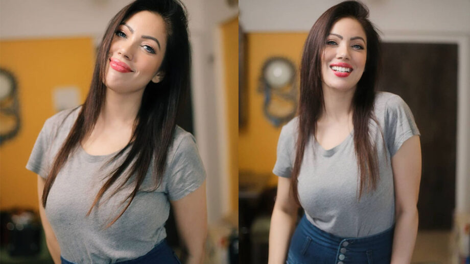 TMKOC Babita Gets Productive: Munmun Dutta shares glamorous hot photo after work, fans go bananas