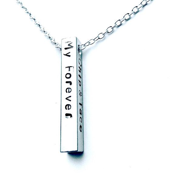 Top 5 Most Beautiful Personalised Jewellery That Will Make A Perfect Gift For Your Bae - 1