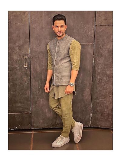 Kunal Khemu’s Best Outfits Ever, You Would Always Want To Have - 2