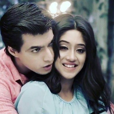 Yeh Rishta Kya Kehlata Hai: Kartik And Naira’s These Romantic Pictures Will Make You Cry - 3