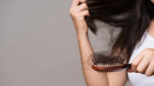 4 Easy & Simple Ways To Treat Your Winter Related Hair Damage