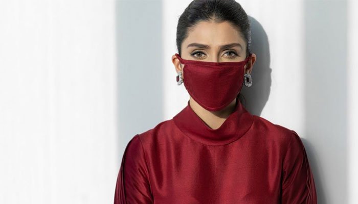 5 Hottest Eye Makeups To Make Your Face Shine Even After Wearing Face Mask - 0