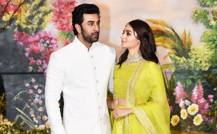 Alia Bhatt-Ranbir Kapoor Vs Deepika Padukone-Ranveer Singh: Best Looks And Chemistry In Ethnic Wear 3