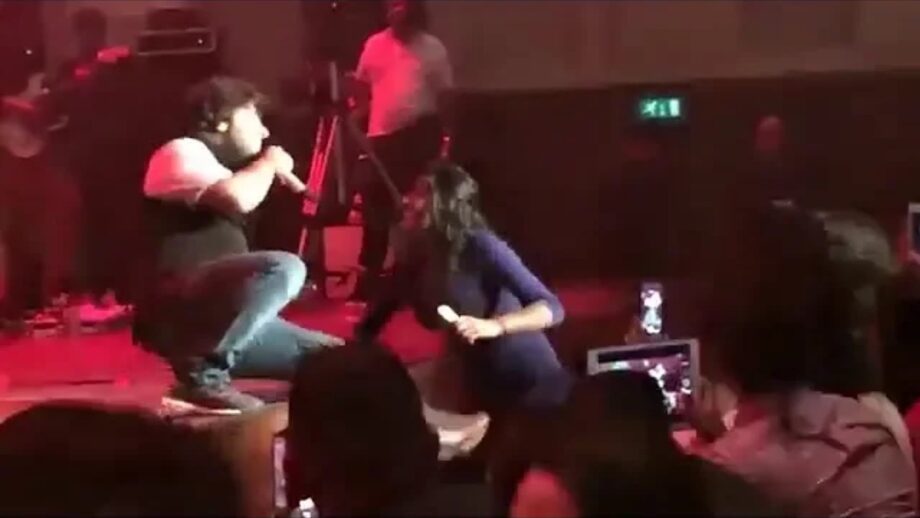 Arijit Singh’s Top 5 Best Fan Moments You Do Not Want To Miss - 4