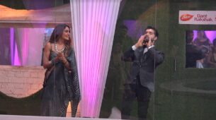 Bigg Boss 14 Spoiler Alert: Colors actors present Unique Awards to contestants