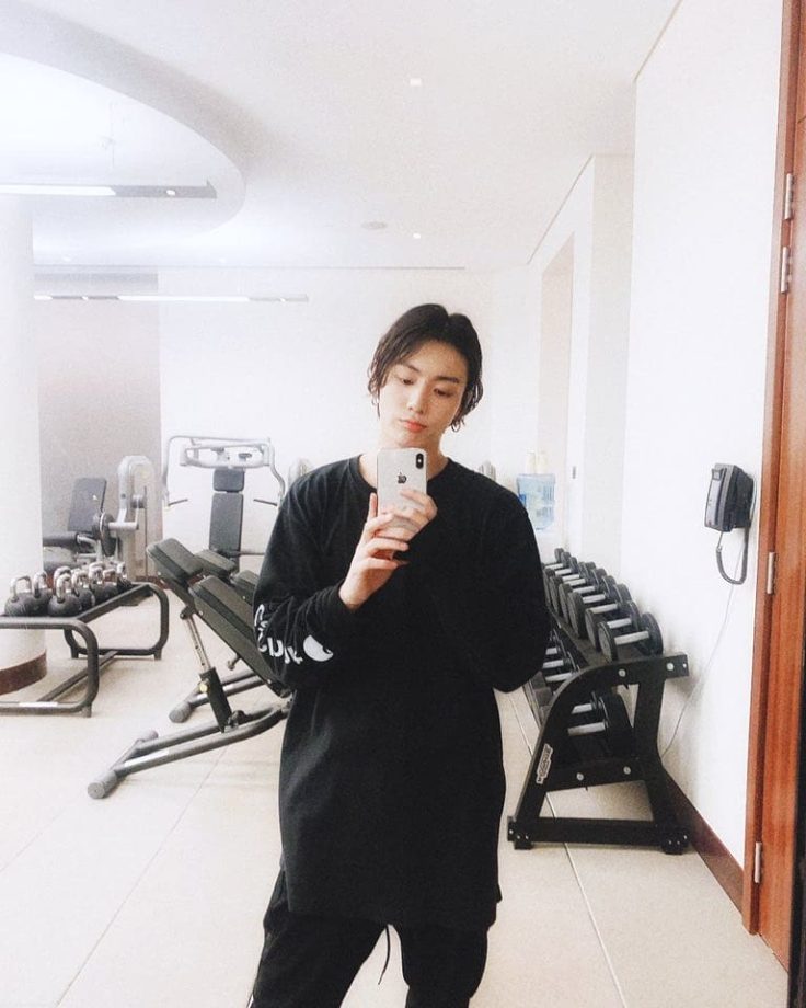 BTS Jungkook Bags One More Attractive Man Title: Have A Look At His Hottest Looks Of 2020 820244