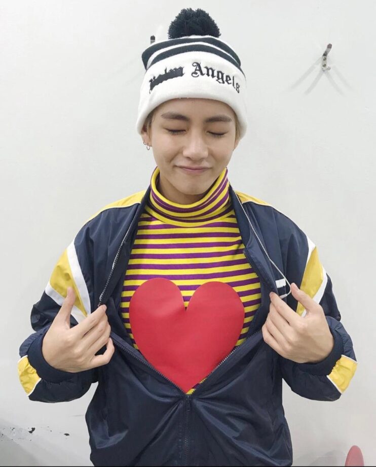 BTS V Aka Kim Taehyung Has The Hottest Looks In Multicolour Outfits: Have A Look - 2