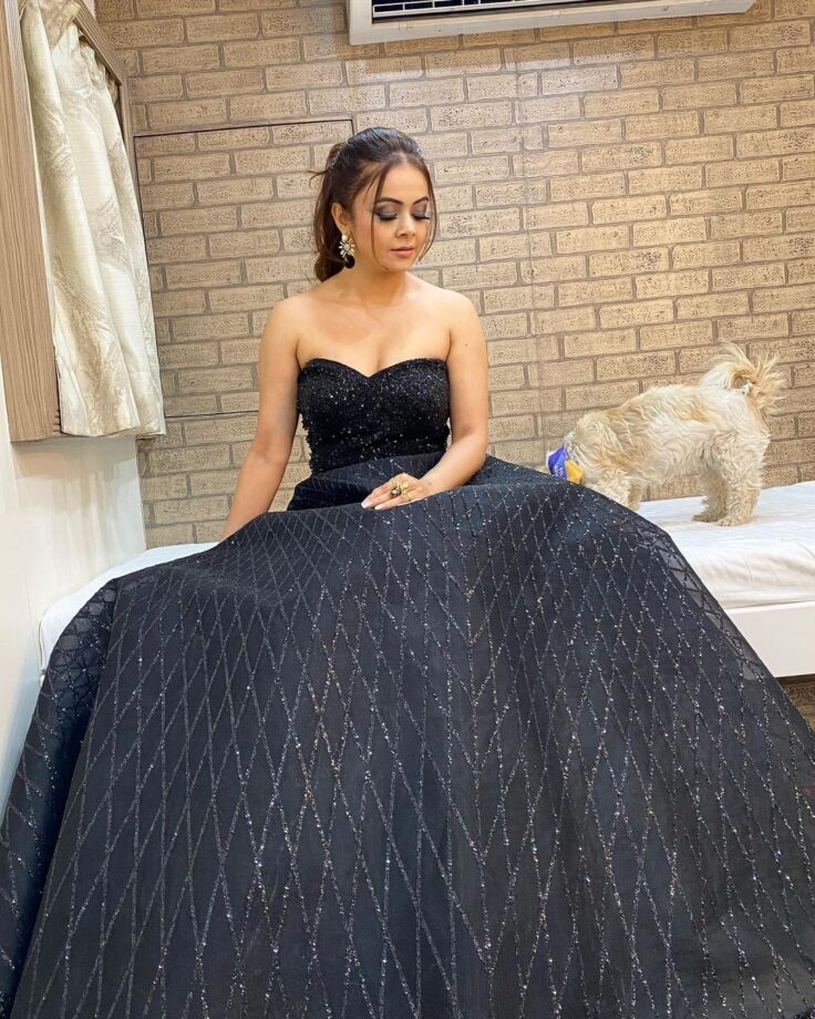 Devoleena Bhattacharjee aka Gopi Bahu’s hottest pictures to make you sweat - 2