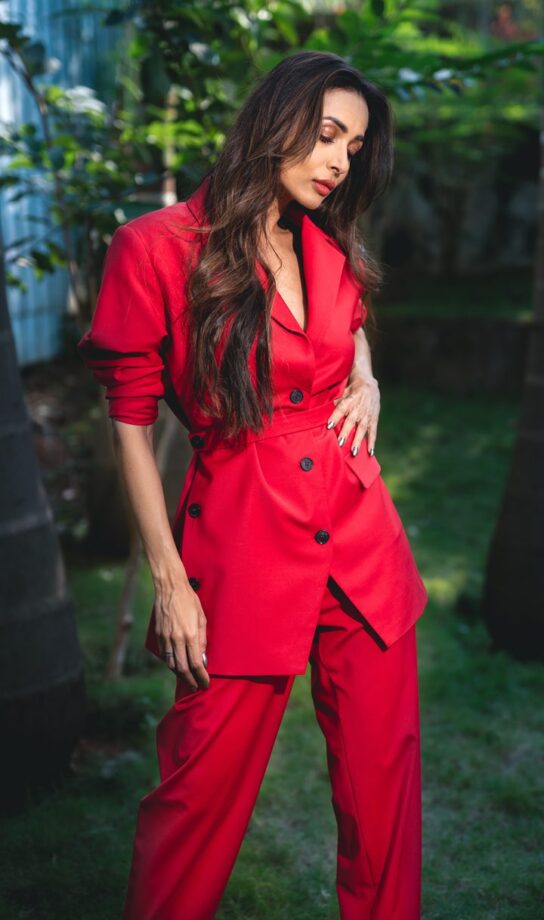 Deepika Padukone, Kangana Ranaut, Or Malaika Arora: Which Diva Has The Attractive Looks In A Red Pantsuit? - 0