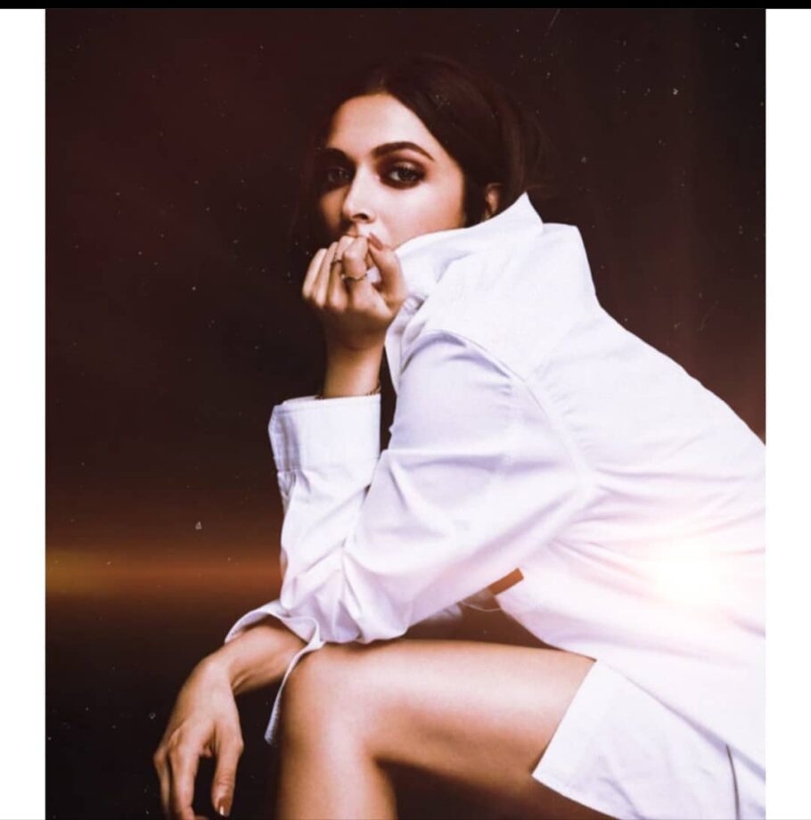 Deepika Padukone Or Kareena Kapoor: Who’s Got The Hottest Thunder Thighs In B-Town? - 1