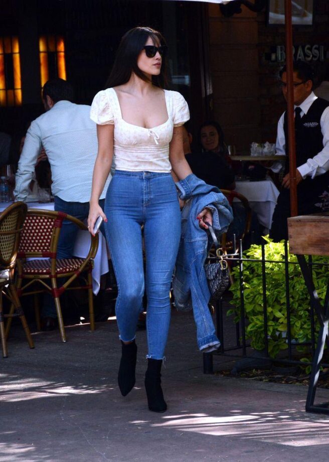 Eiza Gonzalez’s Top 5 Hottest Denim Wears That You Would Want To Try - 1