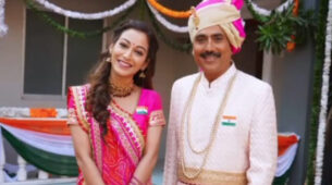 Fan Moment: When Taarak Mehta Ka Ooltah Chashmah’s Sunayana Fozdar aka Anjali Bhabhi gave a romantic pose with Shailesh Lodha