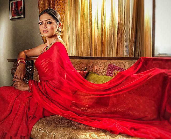 Flora Saini, Drashti Dhami, Neha Pendse: Take A Look At These Divas & Their Hottest Looks In Saree - 1