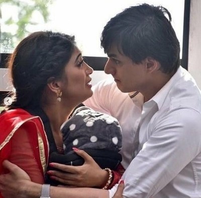 Hottest Onscreen Moments Of Kartik And Naira 1