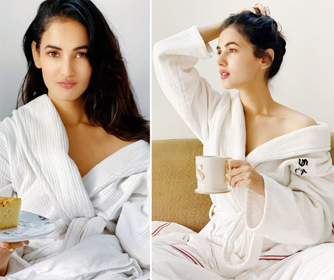 Janhvi Kapoor, Bhumi Pednekar Or Sonal Chauhan: Who Has The Attractive Sultry Look In Bathrobe? - 2