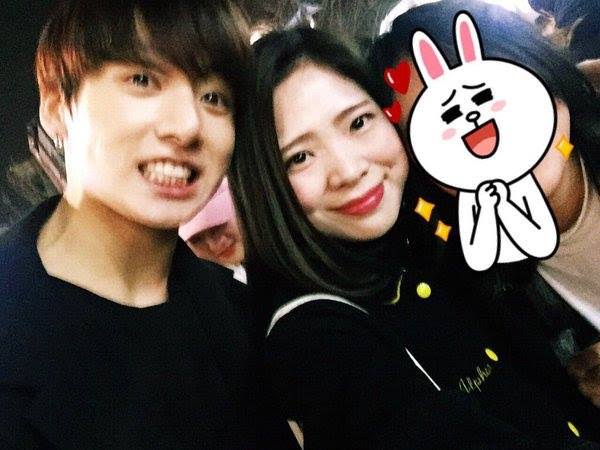 Jungkook and his unseen moments with fans - 0