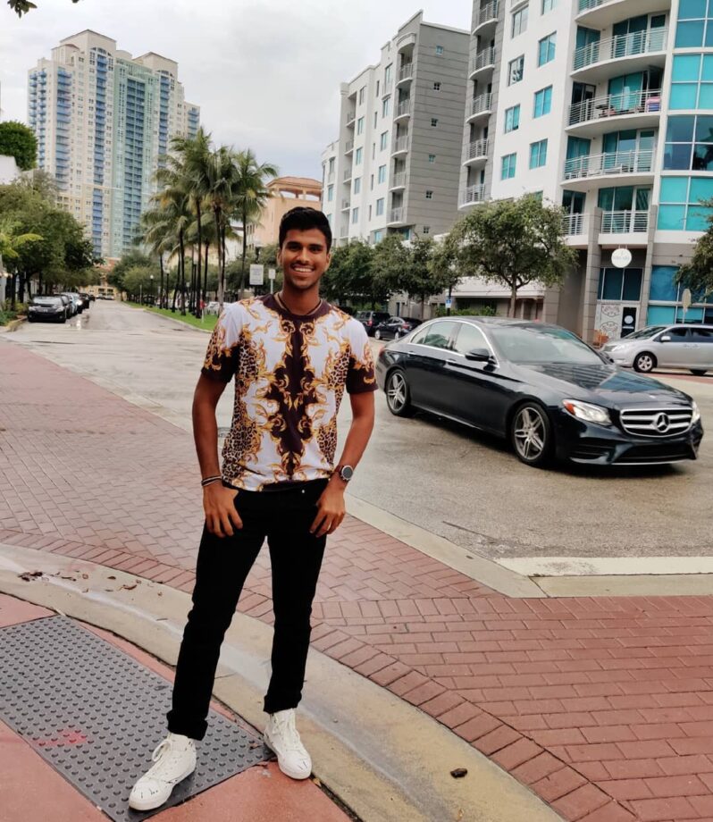 Rishabh Pant, Mohammad Siraz, Washington Sundar: Unseen stylish pictures for fans - 4