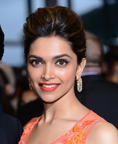 Shape Your Brows Like Hot Deepika Padukone: Take Cues Here - 2