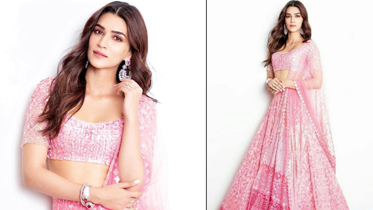 Sonam Kapoor Or Kriti Sanon: Which Hot Diva Rocked The Pink Lehenga? 1