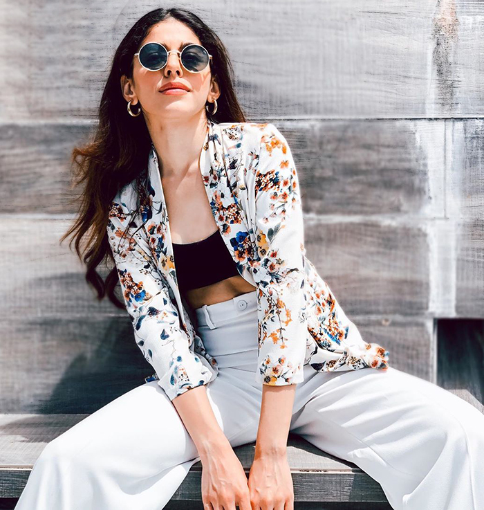 Take Cues From Alaya F On How To Style Your Blazer To Perfection: See Pics - 0