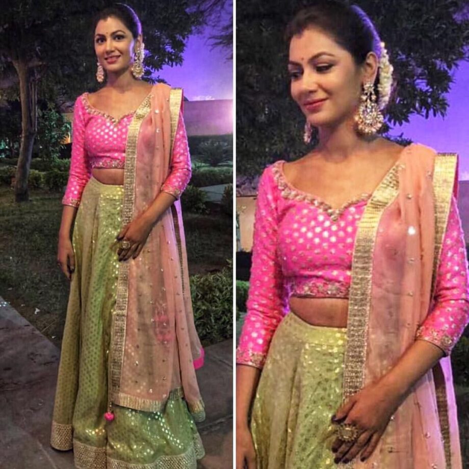 Take Cues From Kumkum Bhagya Fame Sriti Jha On How To Style Our Lehenga Celebrity Style - 0