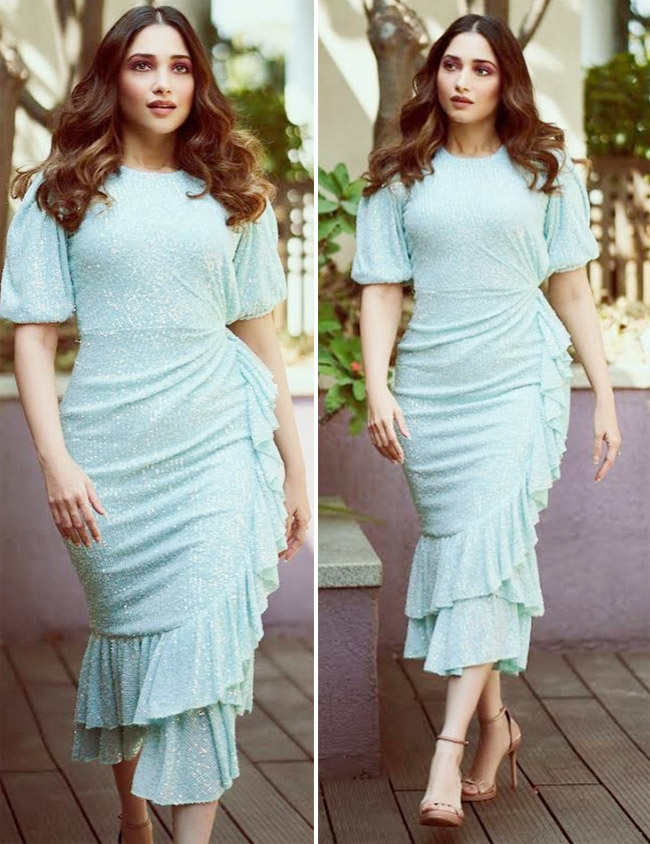 Tamannaah Bhatia Or Samantha Akkineni: Who Has The Hottest Looks In Midi? 1