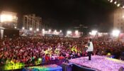 The Legendary Garba Music Singer Falguni Pathak’s Best Crowd Moments