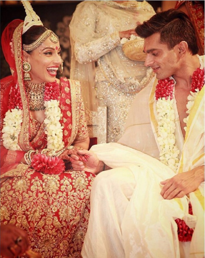 Throwback: Take A Look At Bipasha Basu & Karan Singh Grover’s Hottest Grand Wedding Scenario - 1